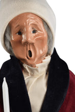 Load image into Gallery viewer, Scrooge Caroller
