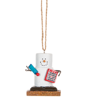 Load image into Gallery viewer, Smores Game Night Ornament