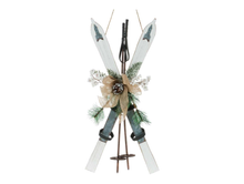 Load image into Gallery viewer, Vintage White Skis