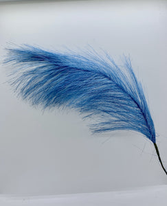 Feathery Blue Pick