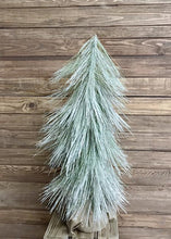 Load image into Gallery viewer, Long Needle Pine tree w burlap base 30 Inch
