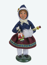 Load image into Gallery viewer, Glass Ornament Family Carollers