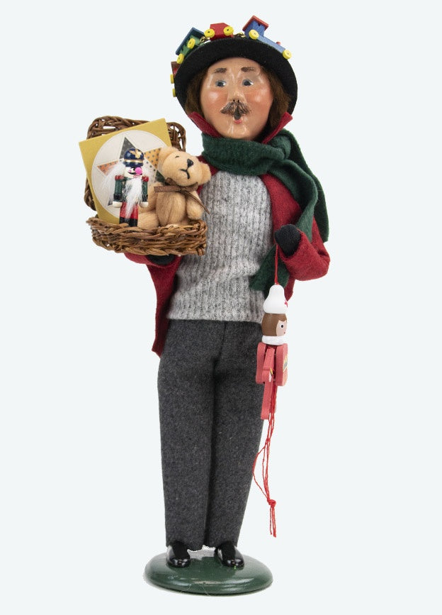 Toy Vendor Byers Choice Caroller