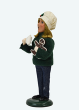 Load image into Gallery viewer, Baking Family Carollers

