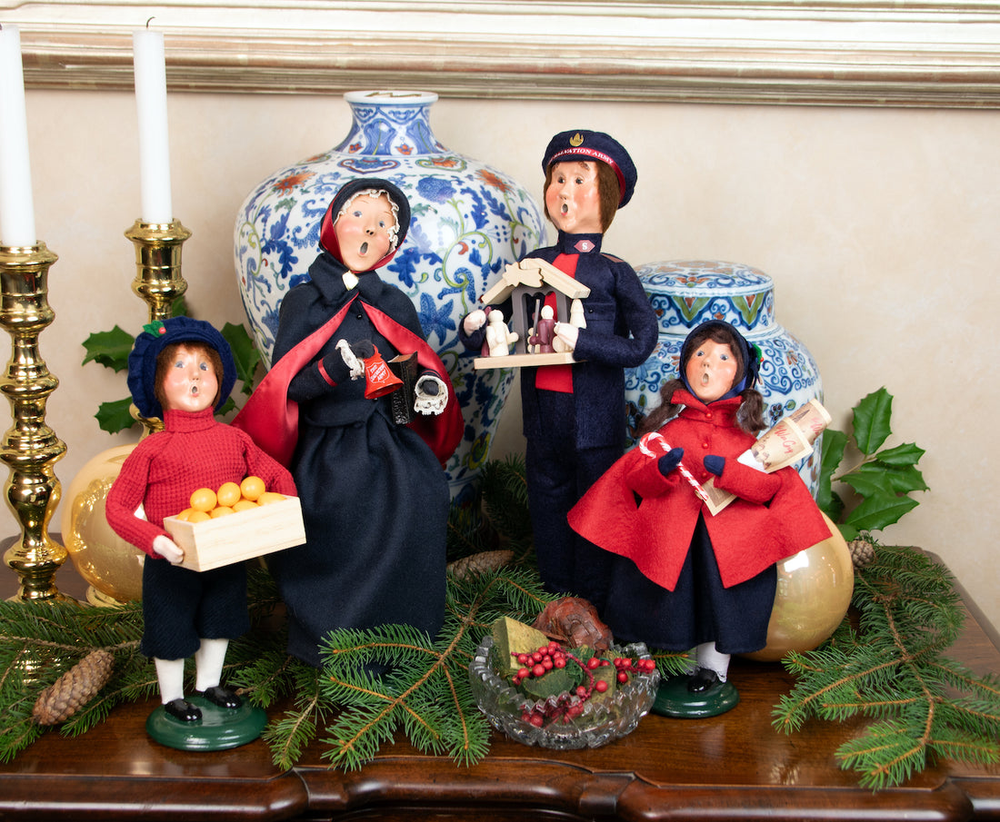 Salvation Army Boy Byers Choice Caroller w Oranges