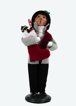 Load image into Gallery viewer, Christmas Sweets Family Carollers
