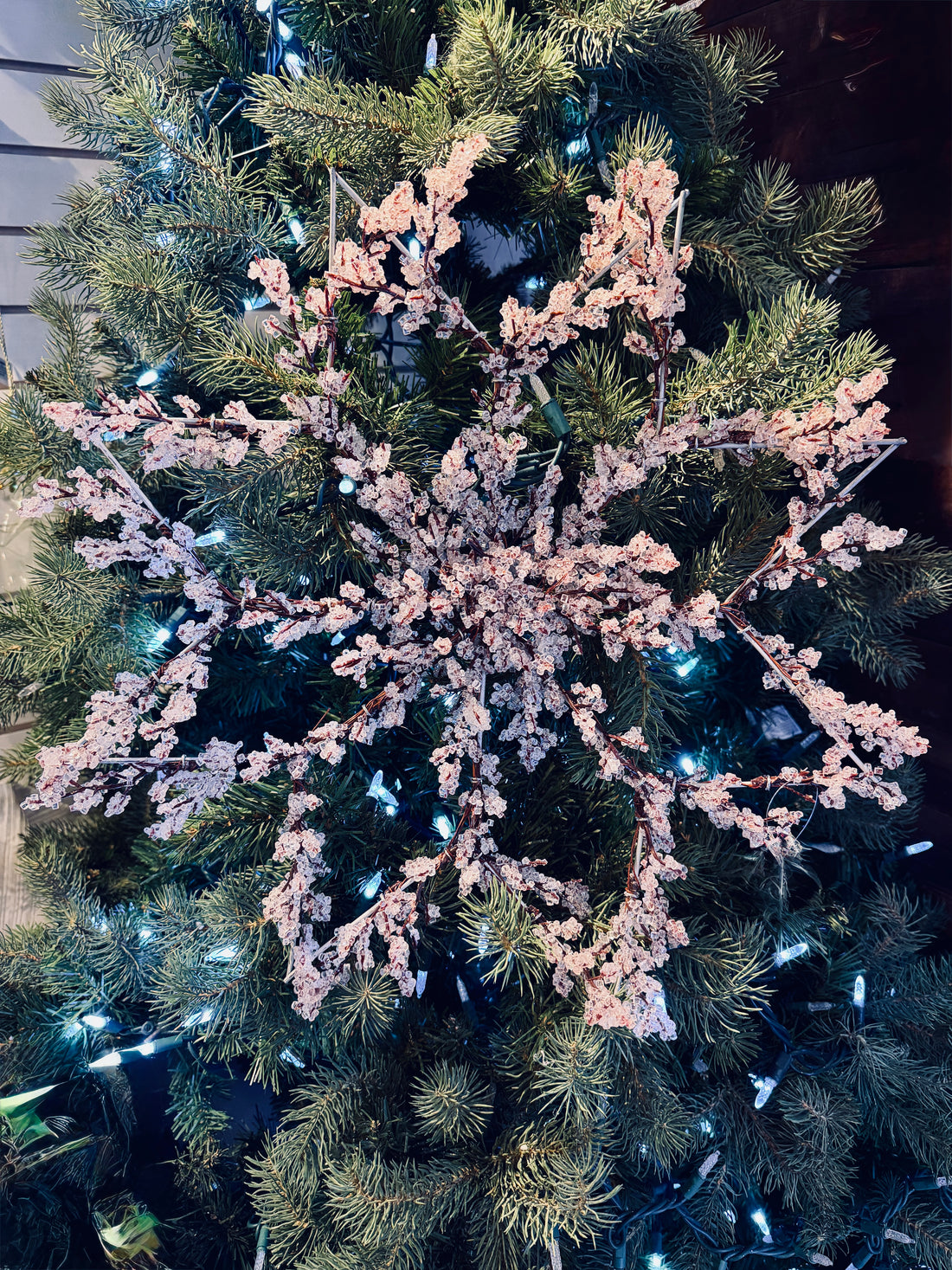 Glittering Winter Snowflake – 20"