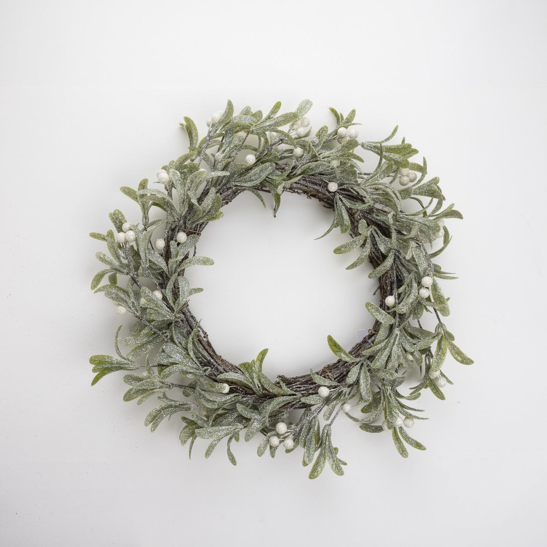 Glittering Mistletoe Wreath