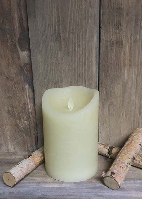 Wide Ivory Pillar Candle (led)