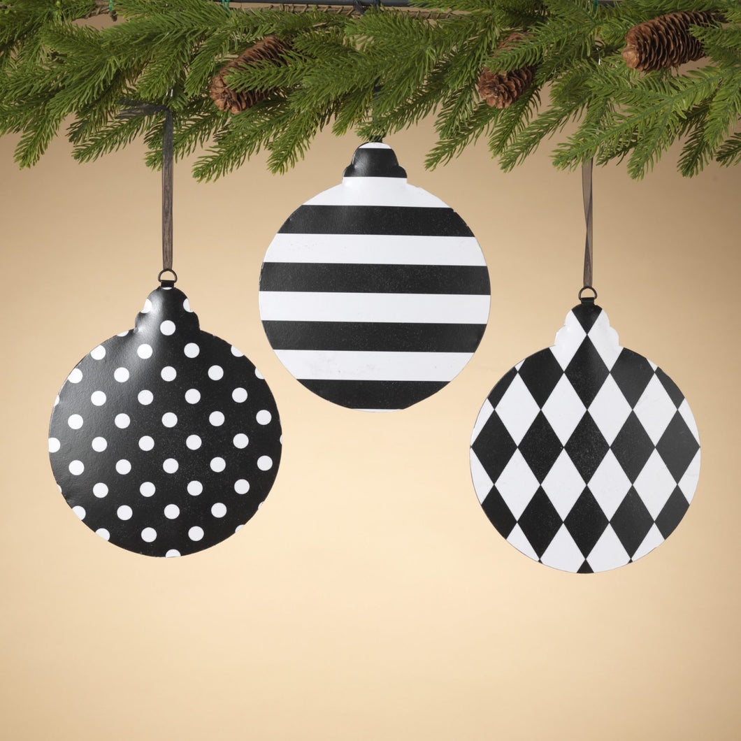 Black & White Metal Disc Ornament