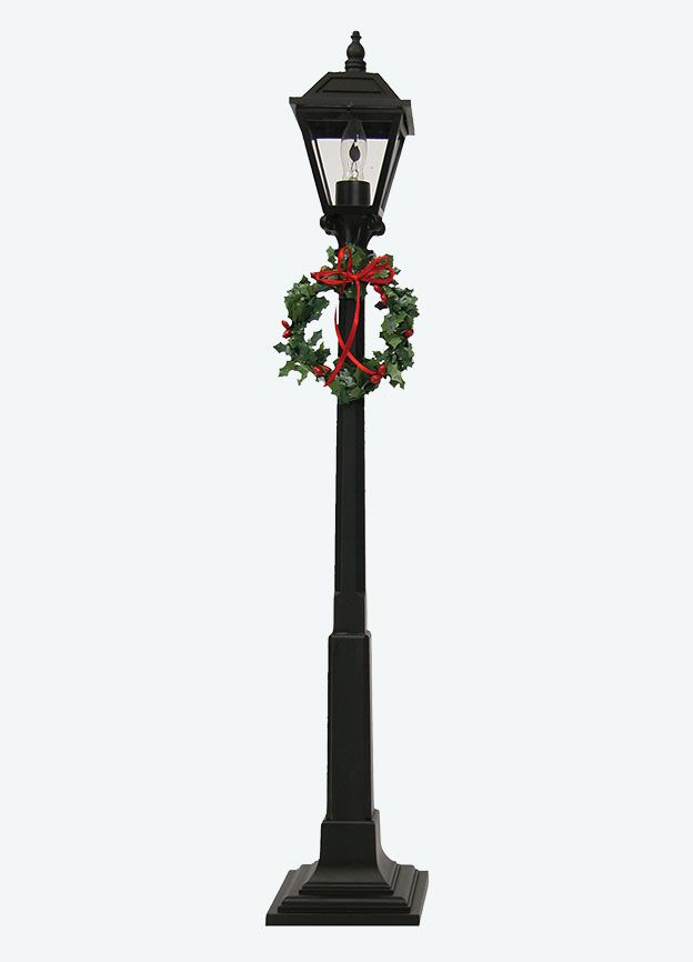 Lamp Post, Byers Choice Caroller Accessory