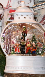 White Lantern Choir Snowglobe