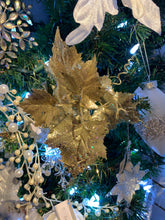 Load image into Gallery viewer, Gold Glittered Grape Leaf Pick
