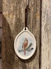 Load image into Gallery viewer, Ceramic Oval Bird Ornaments
