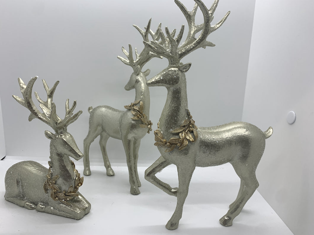 Striking Gold Deer